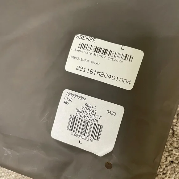 Essentials Fear of God Relaxed crewneck “wheat” LARGE